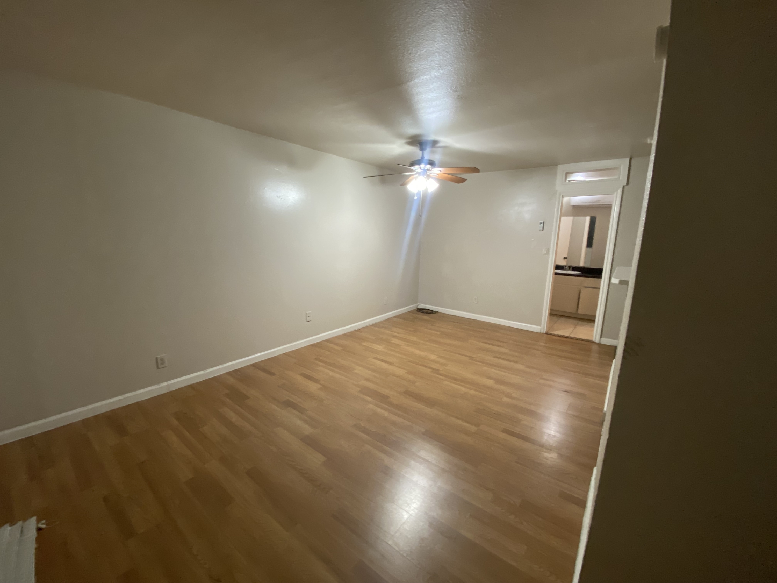 502 W Alabama - 16