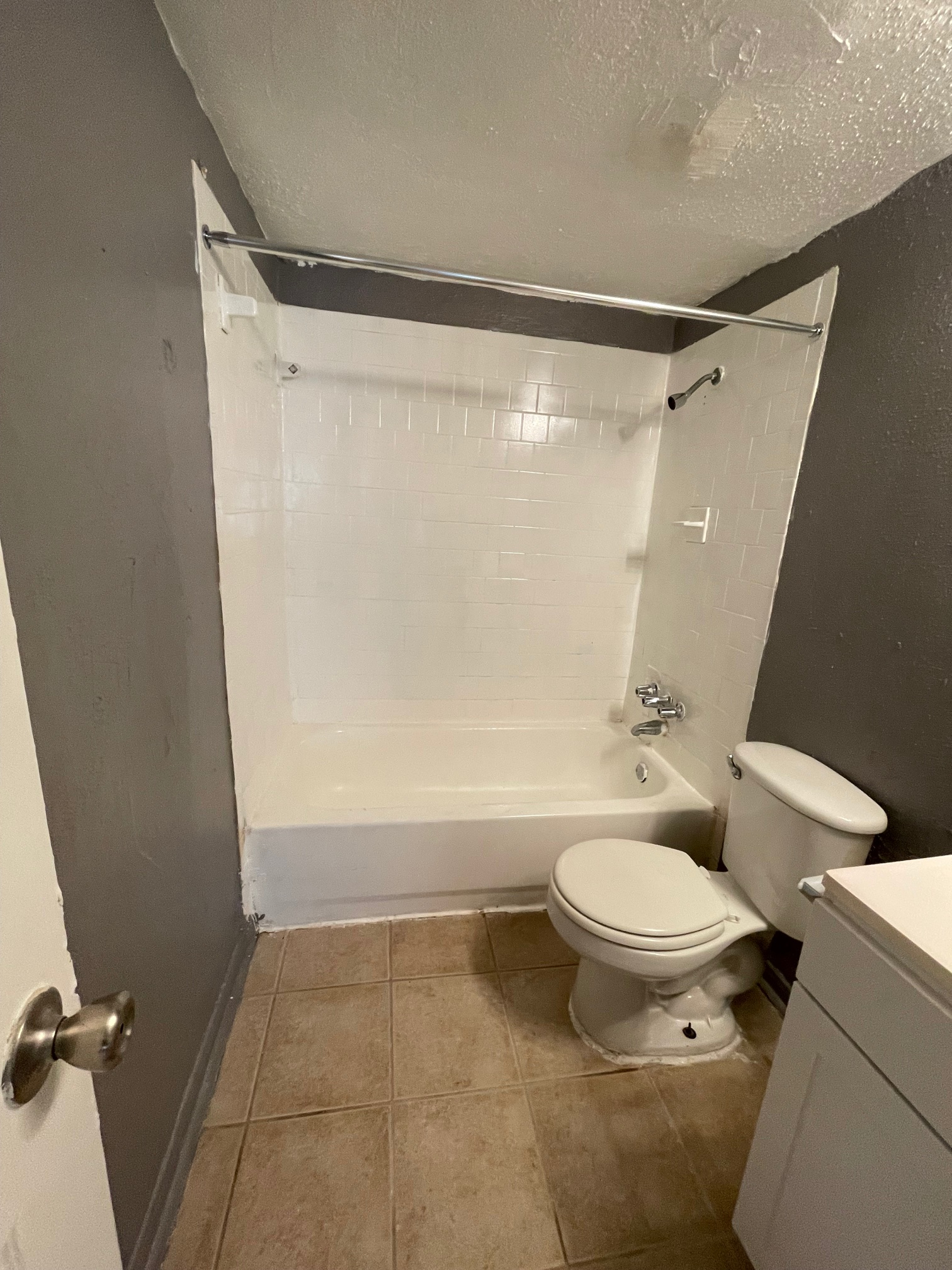 6215 Tierwester St. - 9