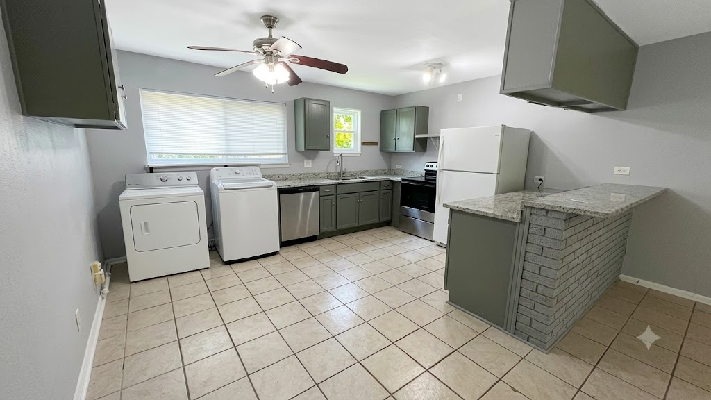 811 Colquitt Street - 3