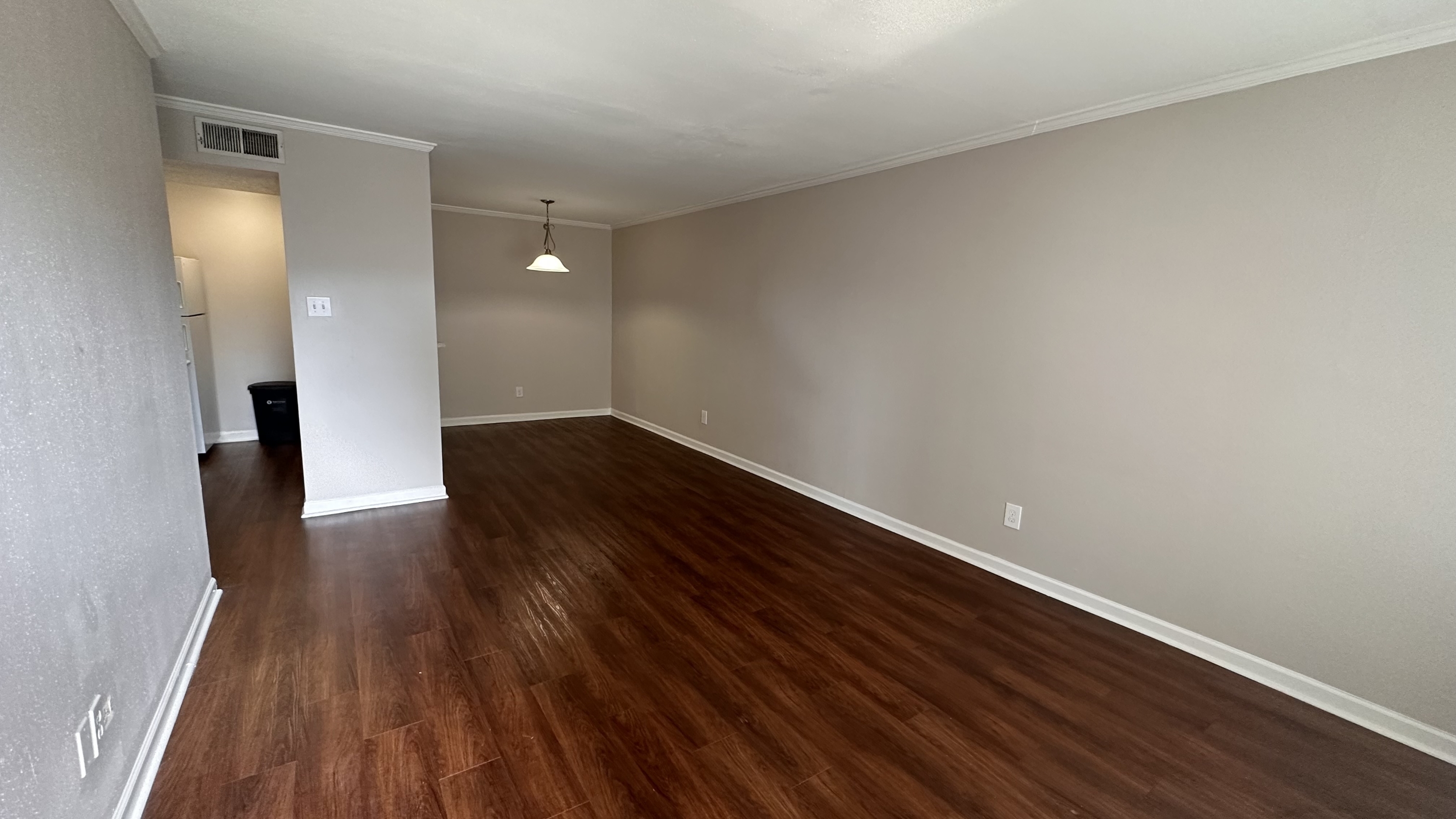 2825 Bellefontaine 205A
