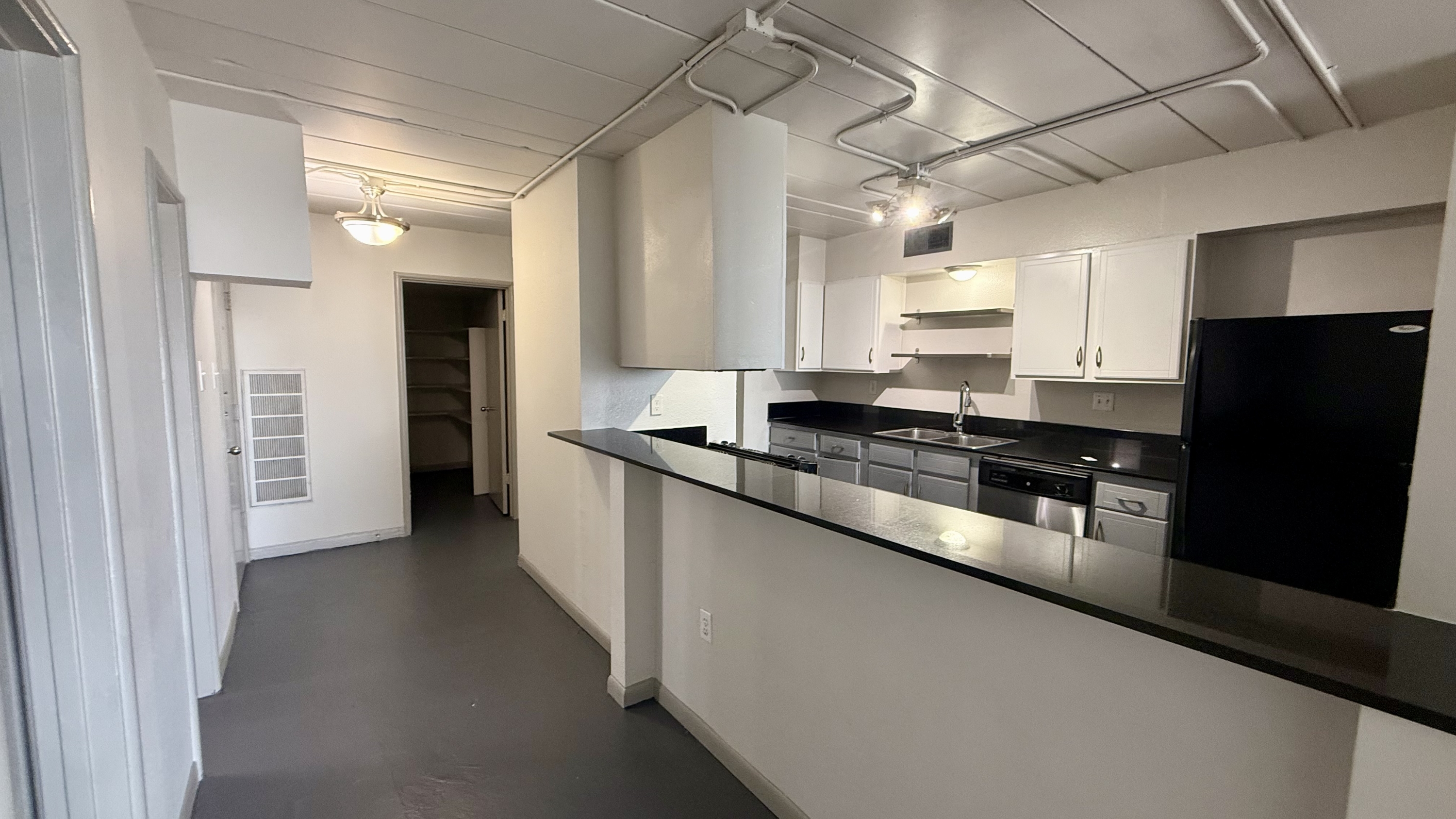 5400 Memorial - 710