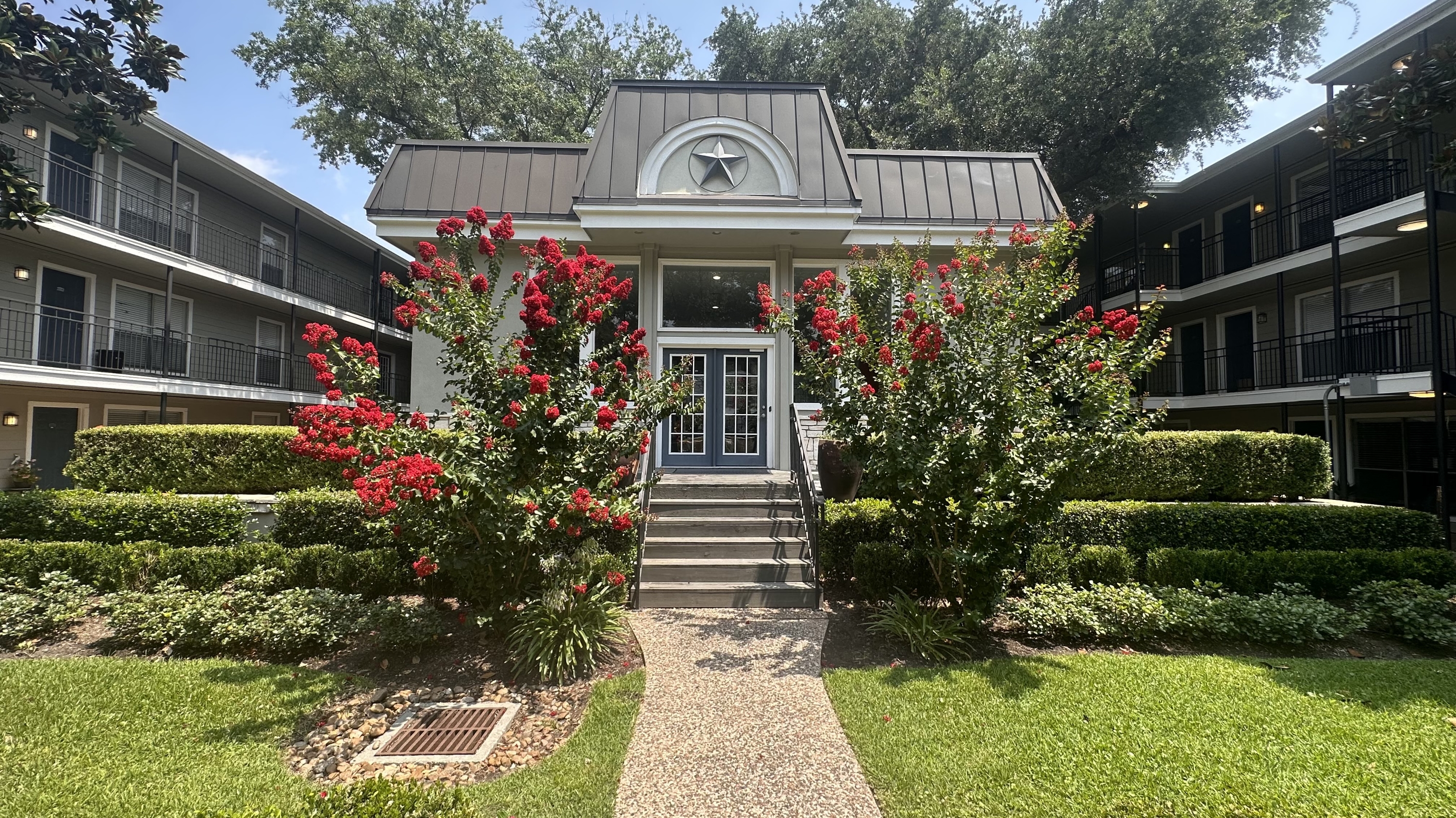 2825 Bellefontaine 115A